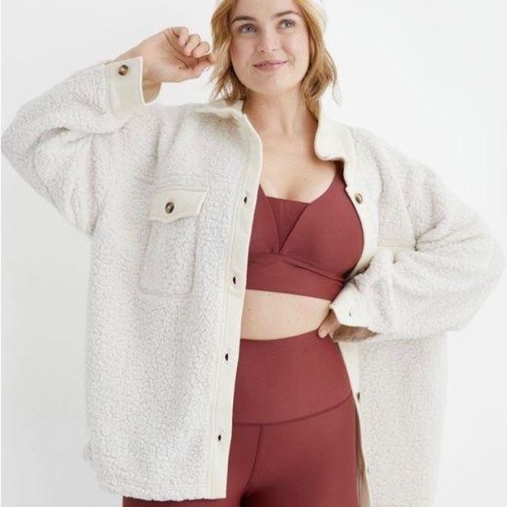 Aerie white Sherpa button up jacket Size small